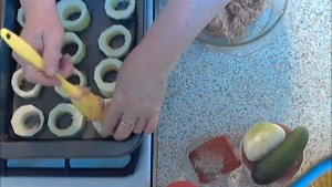 КАБАЧКИ ФАРШИРОВАННЫЕ ФАРШЕМ В ДУХОВКЕ.РЕЦЕПТ ФАРШИРОВАННЫХ КАБАЧКОВ.ОЧЕНЬ ВКУСНЫЕ И СЫТНЫЕ.