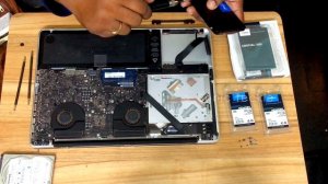 How to install a SSD & Ram in a Macbook pro 15'' ( Mid 2012 ) | A1286