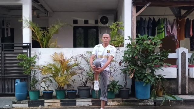 MK ATLETIK // STRETCHING STATIS смотреть онлайн