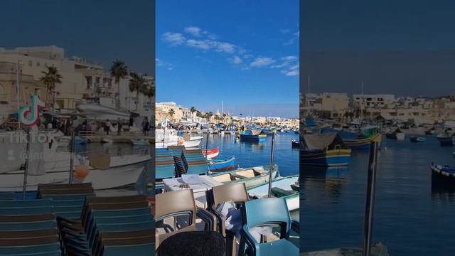 Мальта. Лодочки Луццо в рыбацкой деревушке Марсашлокк\Marsaxlokk.Luzzu/Malta