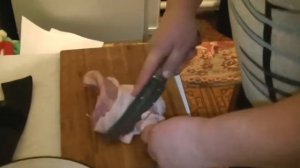 Реальный видео отзыв на нож "Слон" от Кузницы Назарова В.В. Покажем нож в использовании.