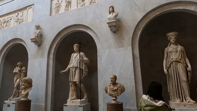 Мы попали в музей Ватикана | Красота завораживает | Мы перестали разговаривать смотреть онлайн