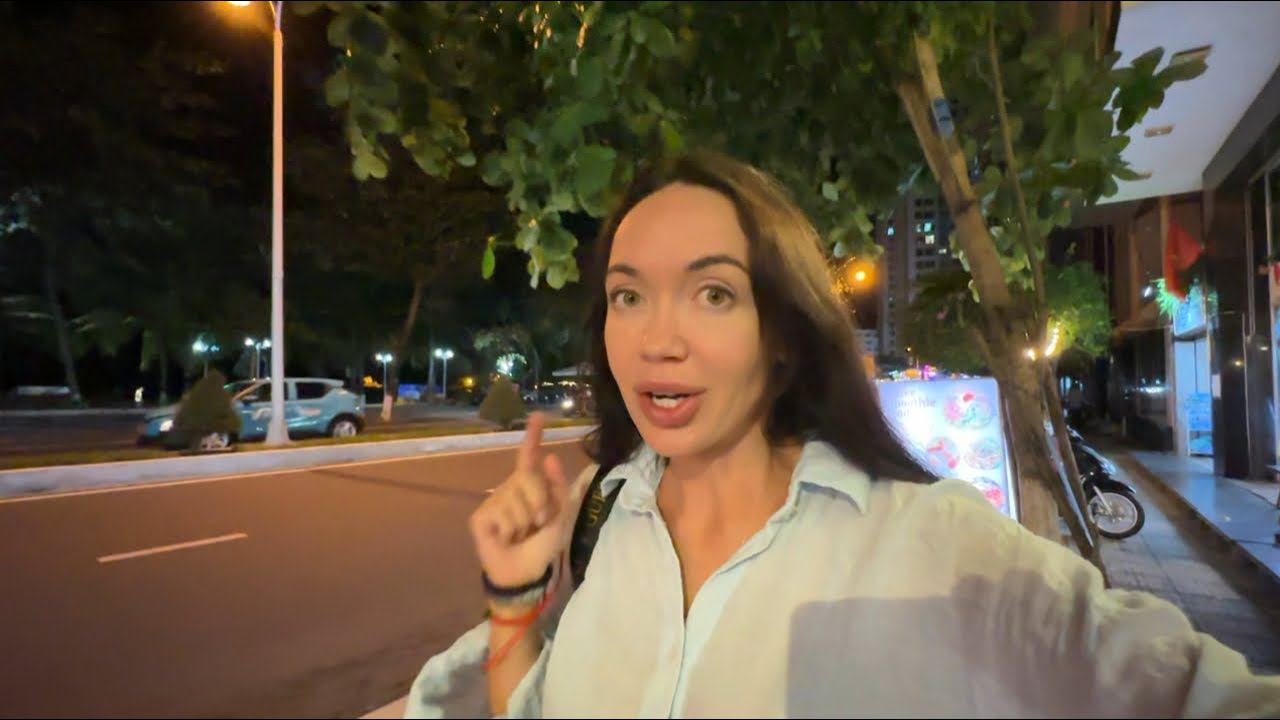 БЕЗЛИМИТНАЯ ЕДА ЗА КОПЕЙКИ Идем в буфет. Нячанг ВЬЕТНАМ 2023. смотреть онлайн