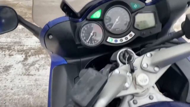 Yamaha FJR 1300 ABS 2005 из Европы. Холодный запуск ? смотреть онлайн