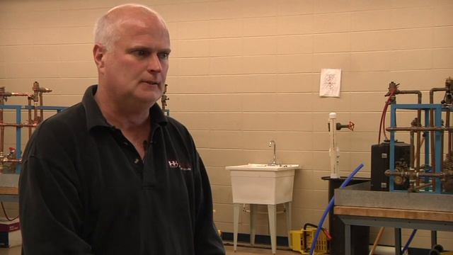 Plumbing Promo смотреть онлайн