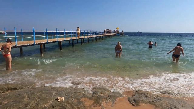 Египет Пляж отеля Tivoli Hotel Aqua Park, Шарм-эш-Шейх в Египте Такси в Шарме смотреть онлайн