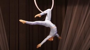 Цирковая студия "Бриллиантовый Шмель" - Рахимова Карина, 12 лет