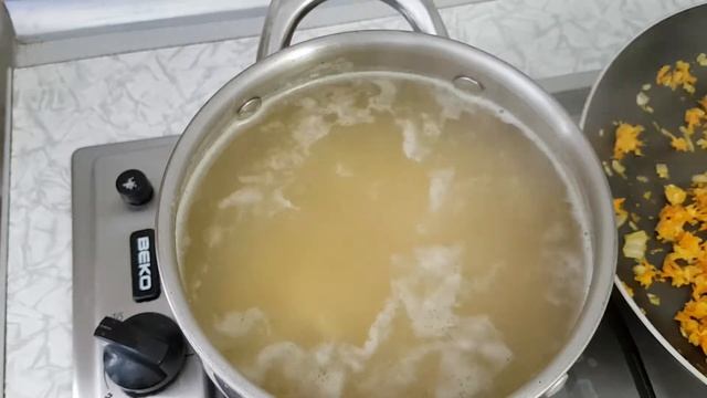 Очень вкусный грибной суп с сыром. Строчки. Как готовить строчки смотреть онлайн