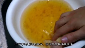 【美食强】以后排骨汤就这样炖、美味又滋补、三岁娃娃连汤带肉吃的干干净净