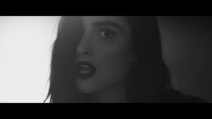 BANKS ♫ Beggin For Thread  