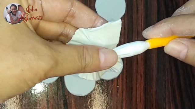 DIY tanah liat - Bikin bunga dari tanah liat | How to make flowers out of Air Dry CLAY смотреть онлайн