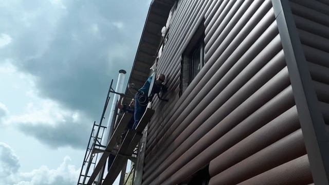 Покрасили антенну в цвет дома под сайдинг. смотреть онлайн