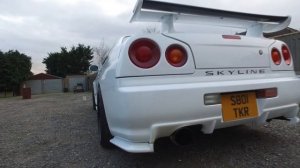 Insane Power: 440bhp R34 Skyline Gtt!