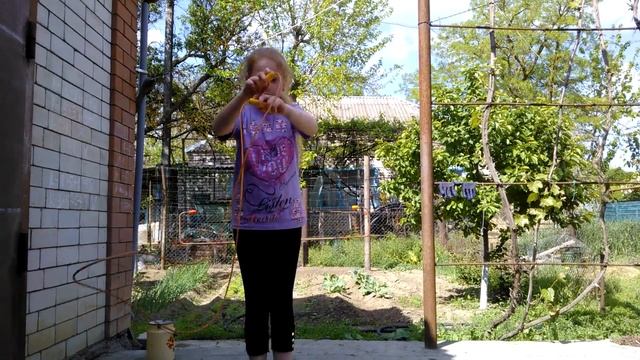 Прыгаю через скакалку ***.....*** смотреть онлайн