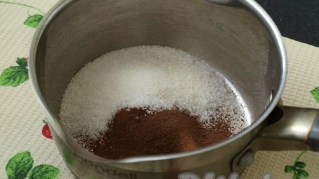 Глазурь из сгущенки и какао