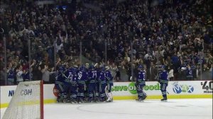 Ryan Kesler 3-2 Hat-Trick Goal - Canucks Vs Jackets - 12.15.10 - HD