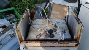 Зарабатываем на разборе  газовых плит на металл