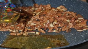 Энергетический батончик с ржаными отрубями и орехами