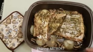 СУПЕРПРОСТО // СОМ запечённый с грибами и луком со сливочным маслом