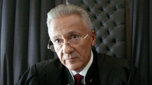 Премьера на Первом канале - криминальная драма "Ваша честь"