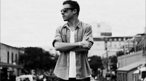 Macklemore & Ryan Lewis Can't Hold Us ft Ray Dalton
