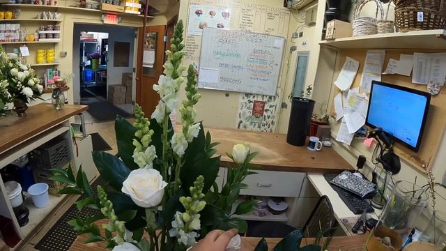 MY FIRST VIDEO !! смотреть онлайн