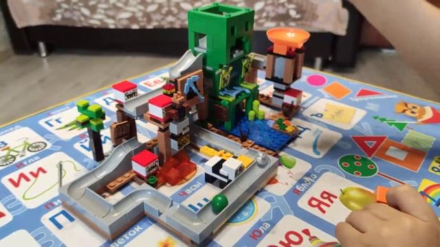 Конструктор LEGO Minecraft Шахта крипера