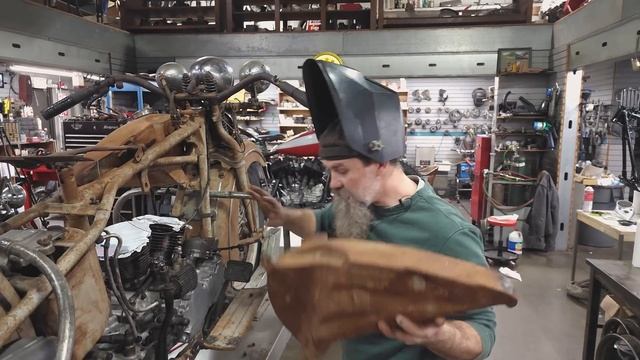 Big Fuel Tank Problems : The 1939 Harley RUSTORATION смотреть онлайн