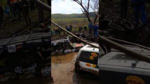Mitsubishi Pajero добираются до точки. (OFF-ROAD 4x4 Трофи рейд, джип-триал)