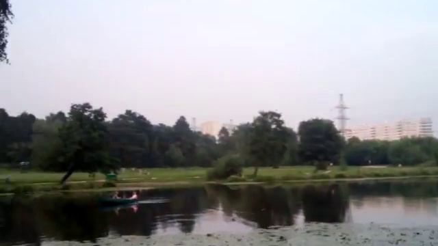 Метро Волжская, ПКиО Кузьминки, парк Двенадцати лучей, Кузьминские пруды, река Чурилиха 2/21 смотреть онлайн