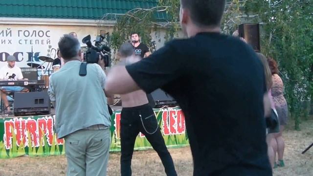 Рок-Дача Fest станица Грушевская. 14.06.2014 Бузина . Пролетарский регги. смотреть онлайн