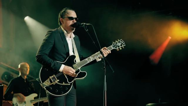 Joe Bonamassa - Let The Good Times Roll (Live at the Greek Theatre)