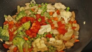 Жареный рис в азиатском стиле за 10 минут. Вкус СУПЕР! Полюбят все.