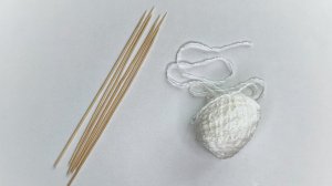 СУПЕР! Посмотри как быстро, просто и БЮДЖЕТНО создать НОВОГОДНИЙ ДЕКОР из шпажек и пряжи.