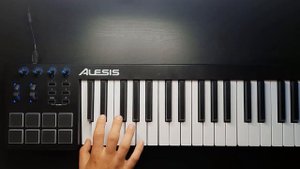 STRANGER THINGS THEME - ( Instrumental Remake Cover ) | Alesis V49 midi keyboard