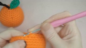 Вяжем апельсин // Вязание для начинающих // Как связать шар