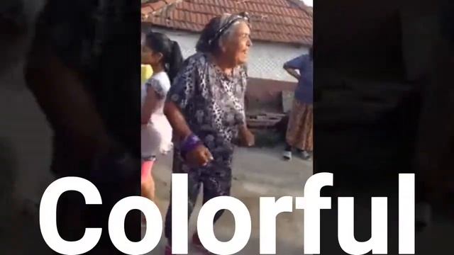 бабка танцует под Таджикистой музыкой смотреть онлайн