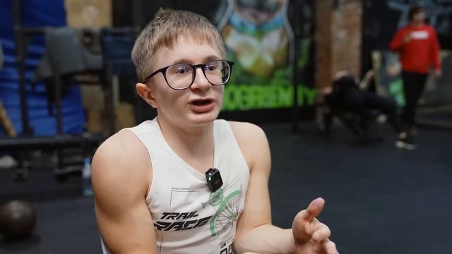 СКОЛЬКО ПОДНИМЕТ СТЕКЛЯННЫЙ ЧЕЛОВЕК?