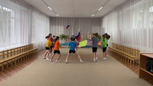 "Физкультурно-спортивное выступление коллектива  "Серпантин МБДОУ "ДСКВ №84" "Должны смеяться дети!