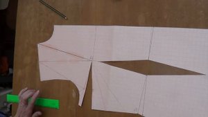 Моделирование лифа. Перенесение нагрудной вытачки в боковой срез.