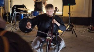 Трио им. Чайковского (The Cranberries — Zombie). Кузнецкий мост.