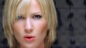 Faithless ft. Dido - One Step Too Far