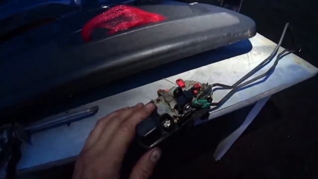 Jeep grand Cherokee WJ 2.7- 2003 Ремонт концевика водительской двери, доработка часть- 2 смотреть онлайн