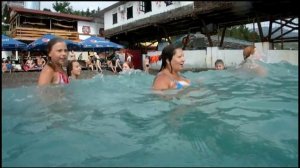 Большие волны в Гурзуфе