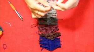 Куда девать остатки мулине? Кисти и перья.