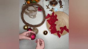 Рождественский венок из ротанга "сделай сам"