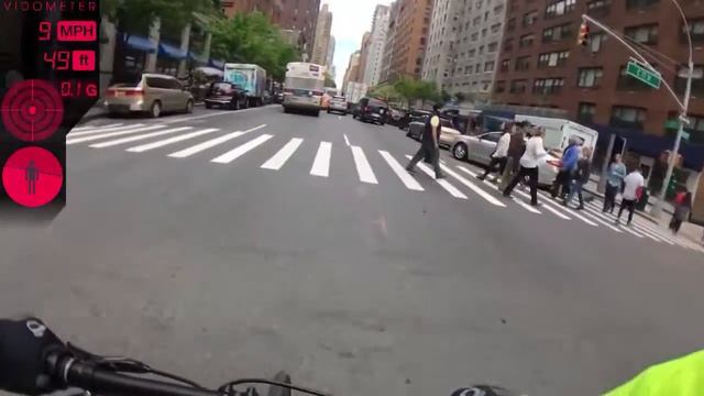 Breaking in Cannondale BadBoy in NYC streets смотреть онлайн
