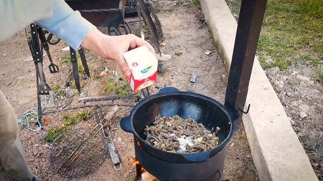 Космическая нежная сливочная говядина на печеном картофеле смотреть онлайн