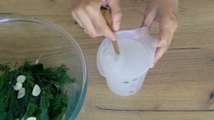 Ну, ОЧЕНЬ Вкусные и хрустящие Малосольные огурчики на минеральной воде!
