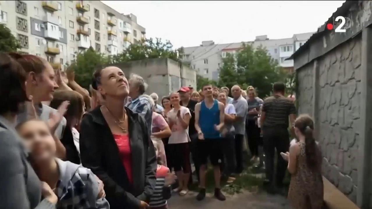 Журналисты телеканала France 2 пообщались с жителями Лисичанска